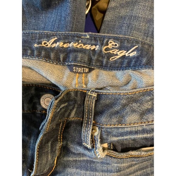 American Eagle women’s size 2 skinny regular with stretch, like new (bin K) - Picture 6 of 6